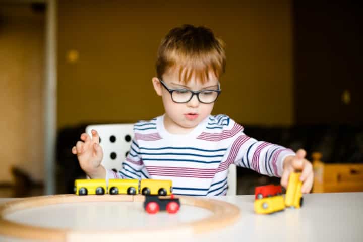 Mengenali Tanda-tanda Autisme pada Balita Sejak Dini