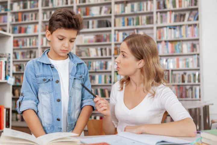 Bahaya Push Parenting, Memaksakan Kehendak pada Anak