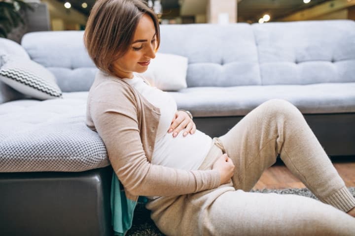 Kenali Gejala Preterm Premature Rupture of Membranes saat Hamil!