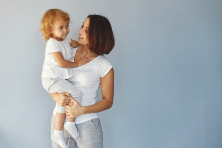 Anak Posesif pada Ibunya, Kok Bisa? Ini Alasannya, Moms!