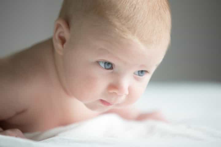 Tortikolis pada Bayi, Ketahui Gejala dan Penyebabnya!
