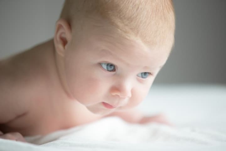 Tortikolis pada Bayi, Ketahui Gejala dan Penyebabnya!