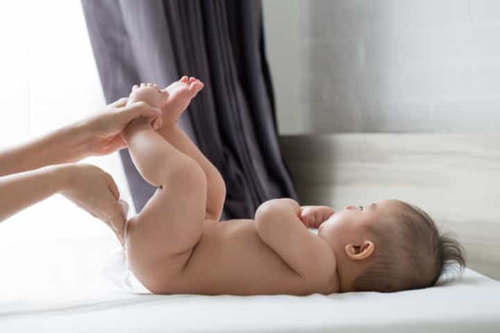 Agar Terhindar dari Iritasi, Ini Tips Merawat Organ Intim Bayi