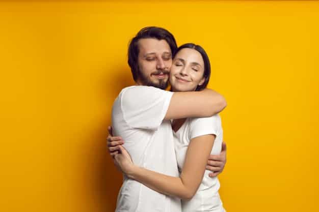 5 Cara Mudah untuk Membuat Suami Menghargai Anda