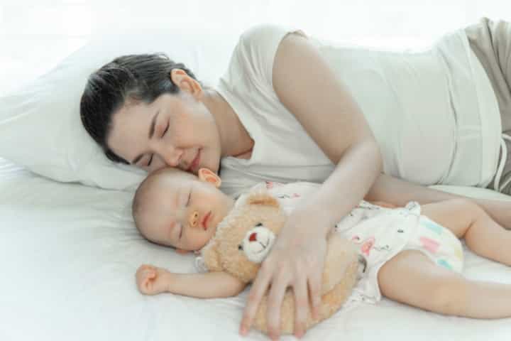 8 Makanan yang Bisa Membuat Bayi Tidur Nyenyak