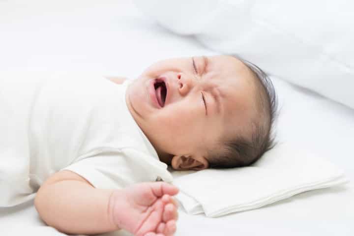 Waspada Ruam Leher Bayi, Ini Penyebab dan Cara Mengatasinya
