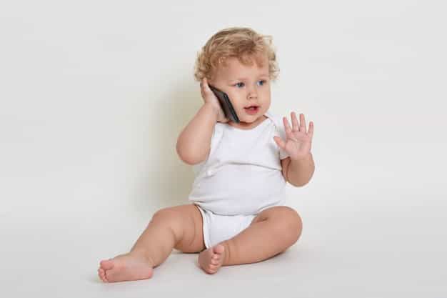 7 Cara Meningkatkan Kecerdasan Linguistik Anak Batita