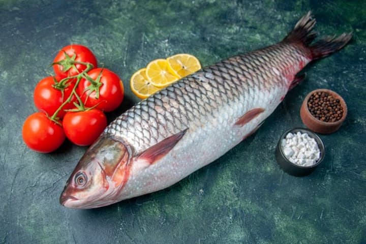 Moms, Perhatikan Ini saat Menyajikan Ikan sebagai Menu MPASI