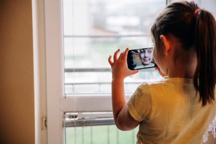 Tips Aman bagi Si Kecil yang Tinggal di Apartemen