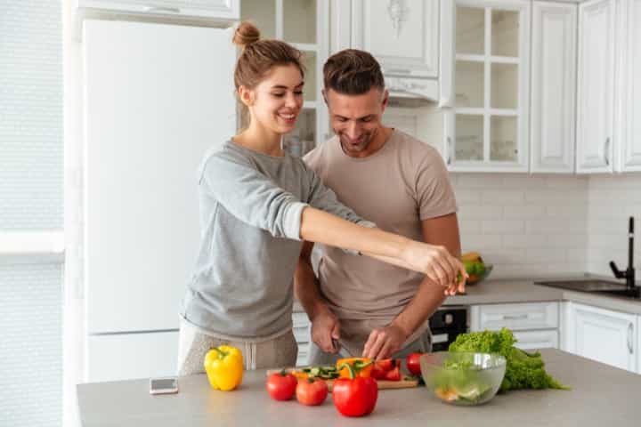 Ingin Cepat Hamil? Yuk, Konsumsi Jenis Makanan Berikut Ini!