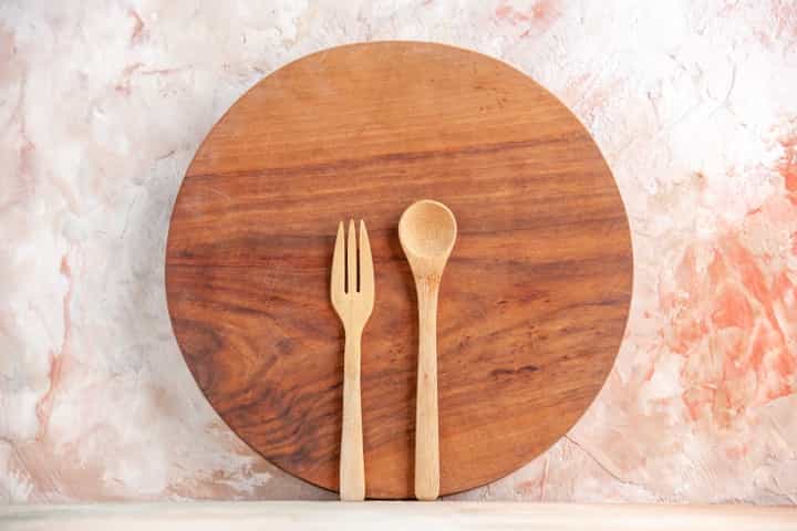 Rekomendasi Tableware Kayu Lokal untuk Hangatkan Suasana Makan