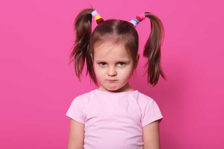 5 Sikap Balita yang Paling Sering Bikin Ibu Kewalahan