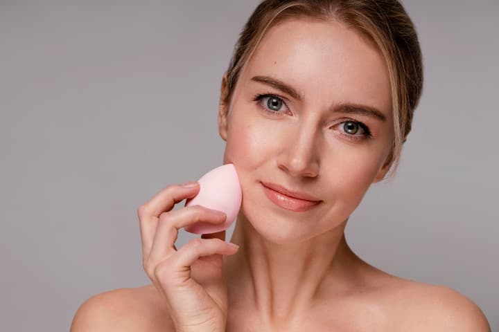 Makin Cantik! Intip Rekomendasi Beauty Blender Lokal untuk Anda