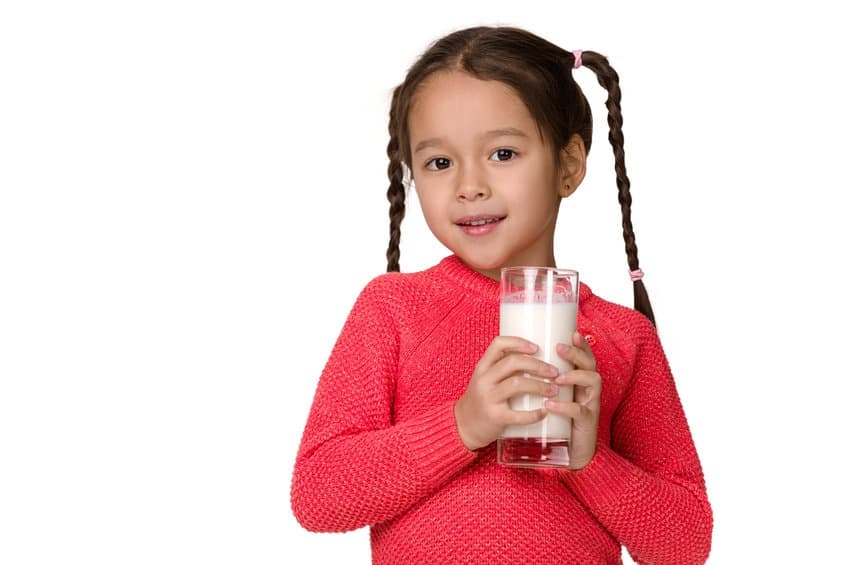 Susu Cair Steril sebagai Tambahan Nutrisi Daya Tahan Tubuh Anak