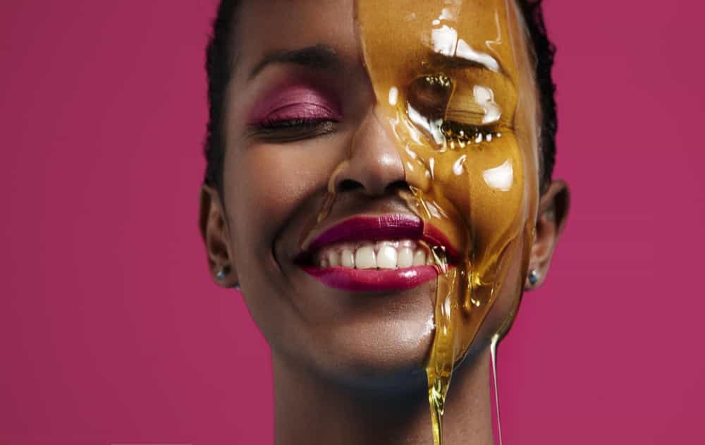Bisa Bikin Glowing, Ini Manfaat Masker Madu untuk Kulit
