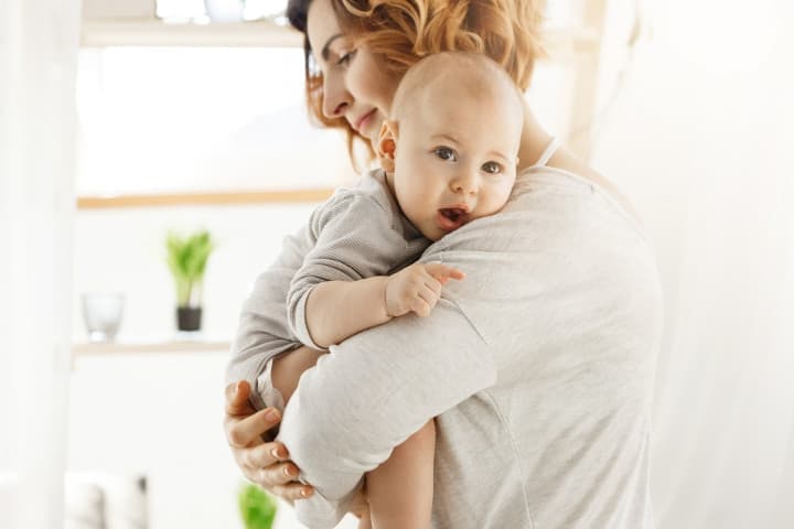 Bayi Gumoh Lewat Hidung, Apa Penyebab dan Risikonya?