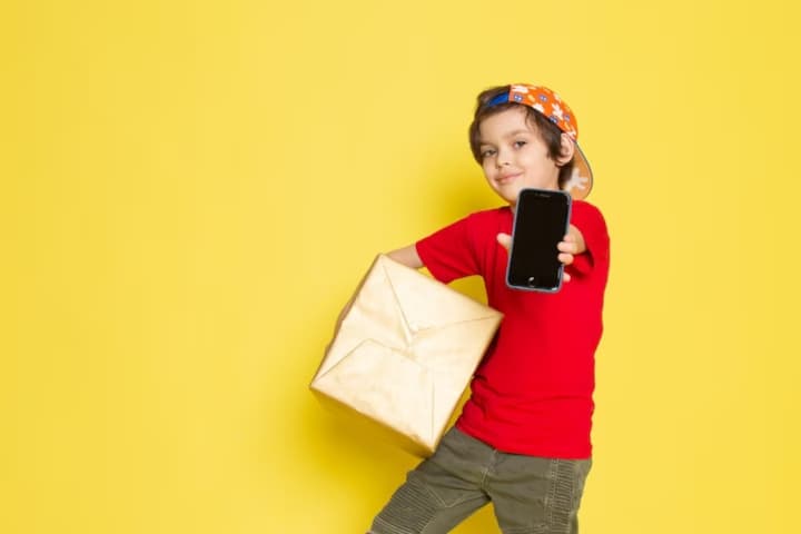 Heboh Anak Belanja Online Hingga 2 Juta Rupiah Tanpa Izin, Orang Tua Harus Bagaimana?