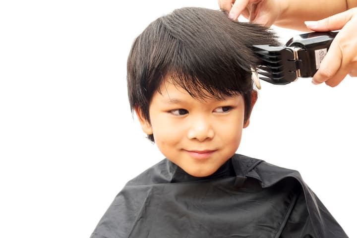10 Model Rambut Anak Laki-laki Keren untuk Inspirasi Anak Anda
