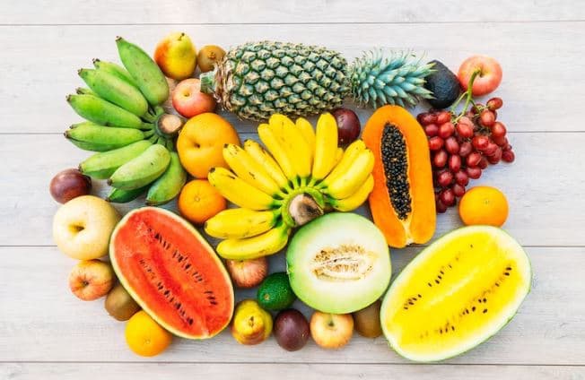 8 Buah yang Bisa Membantu Menghilangkan Rasa Mual