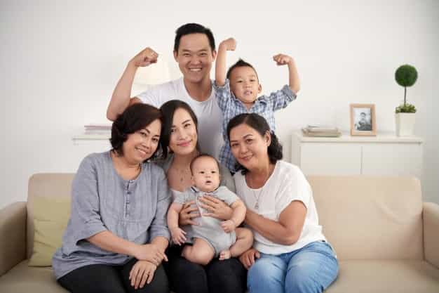 Tips Finansial bagi Orang Tua Generasi Sandwich