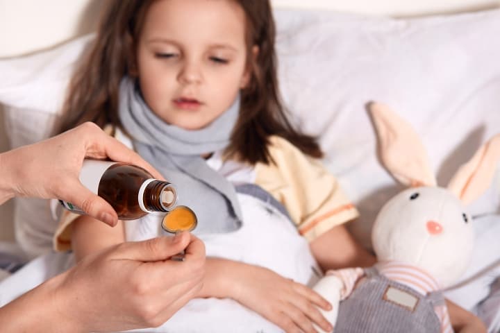 7 Cara Ampuh yang Bisa Dicoba saat Anak Menolak Minum Obat
