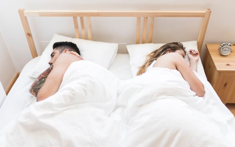 7 Kebiasaan yang Bisa Bikin Gairah Seksual Menurun