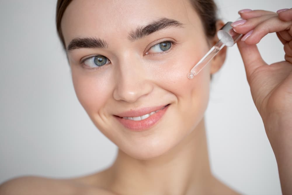 Rekomendasi Produk Skincare untuk Hilangkan Flek Hitam di Wajah