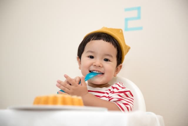 5 Menu Makan Anak 1 Tahun agar Tidak Bosan, Bikin Anak Makin Lahap Makan